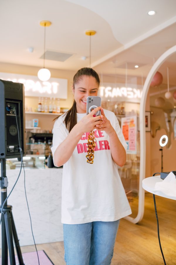 Accueil chaleureux dans la boutique CAKEPART