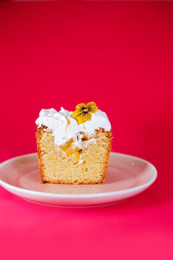 Cake sans gluten CAKEPART sur fond rose